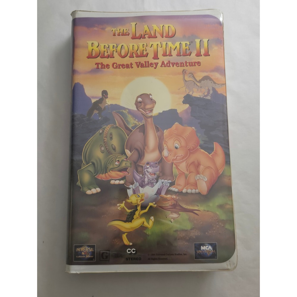 Vintage 1994 The Land Before Time II The Great Valley Adventure VHS  Clamshell